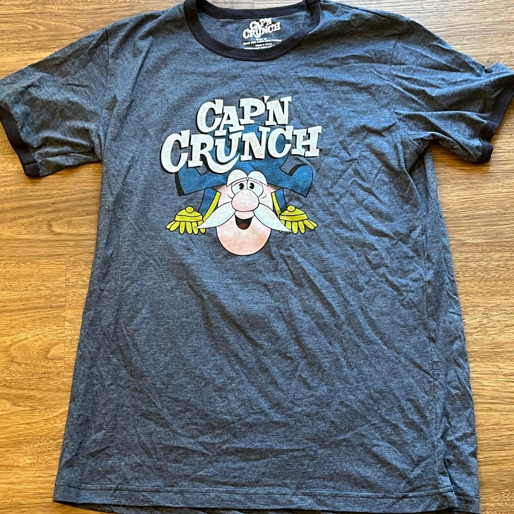 Cap’n Crunch Mens T Shirt Size Medium Dark Gray